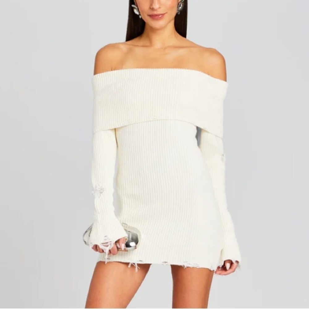 New Ser.o.ya Everleigh Dress Bodycon Knit Sweater Dress Raw Hem Winter White